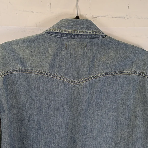 Hollister Light Blue Denim Shirt - Picture 6 of 7